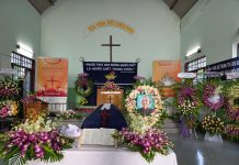 Lễ Tang Bà Quả Phụ Mục Sư Nguyễn Thân Phẩm