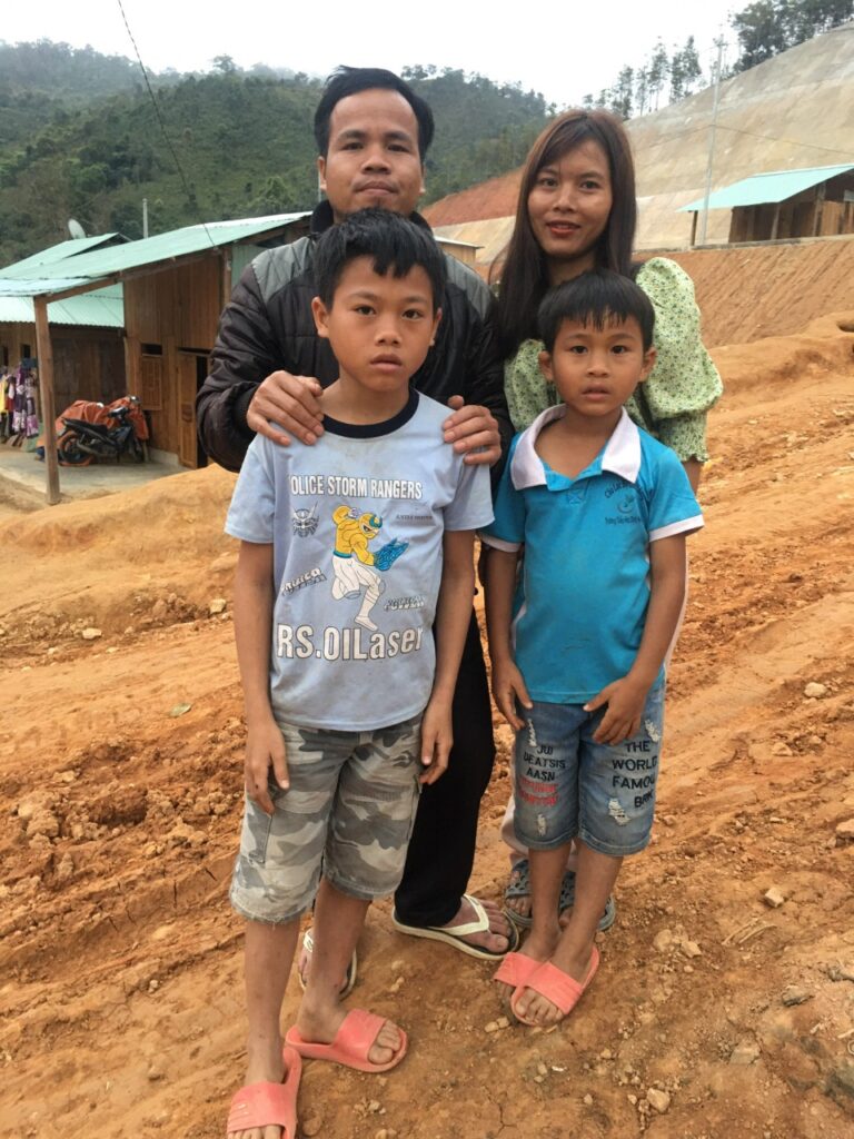 345ff51a7b01ac5ff51029